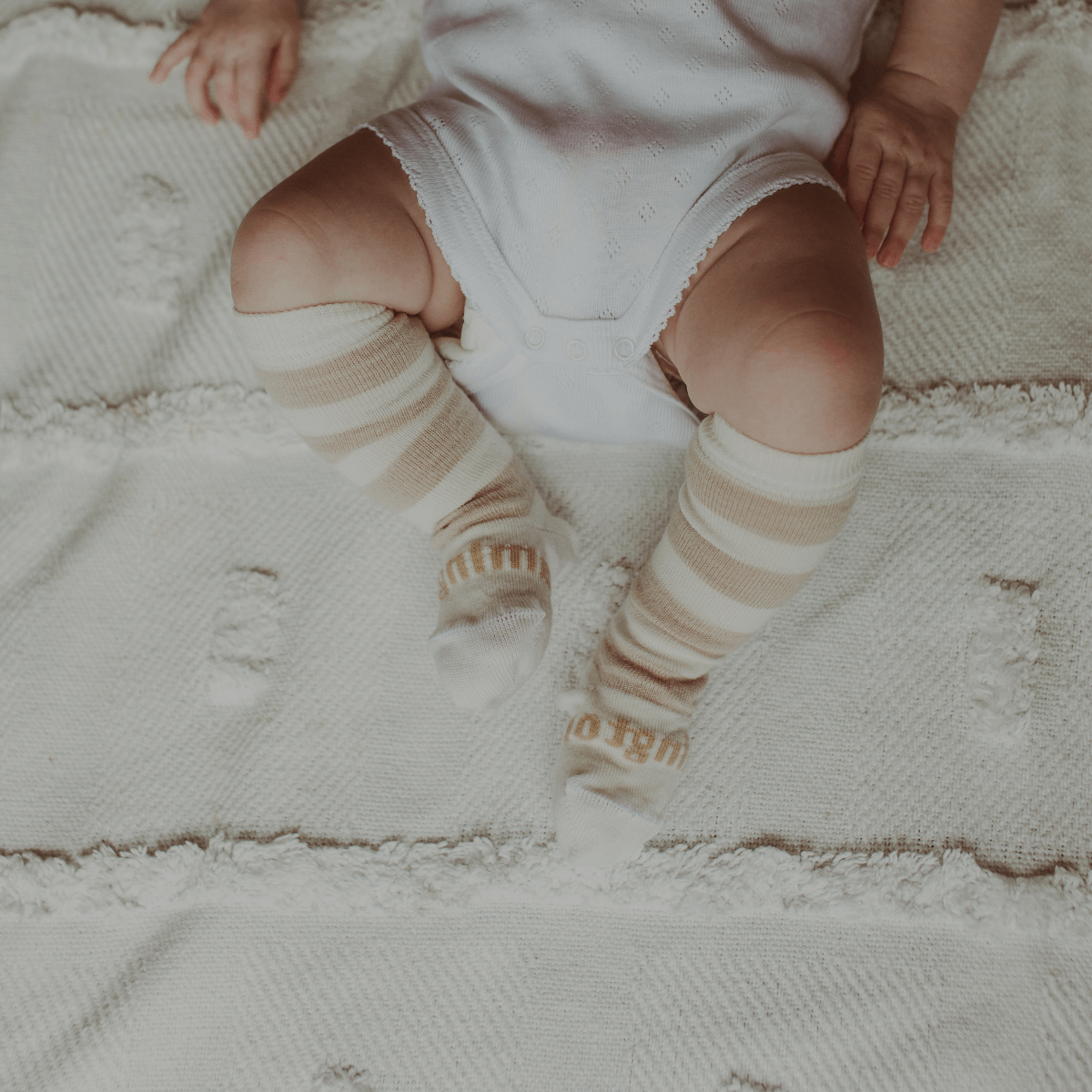 Baby white hot sale knee high socks