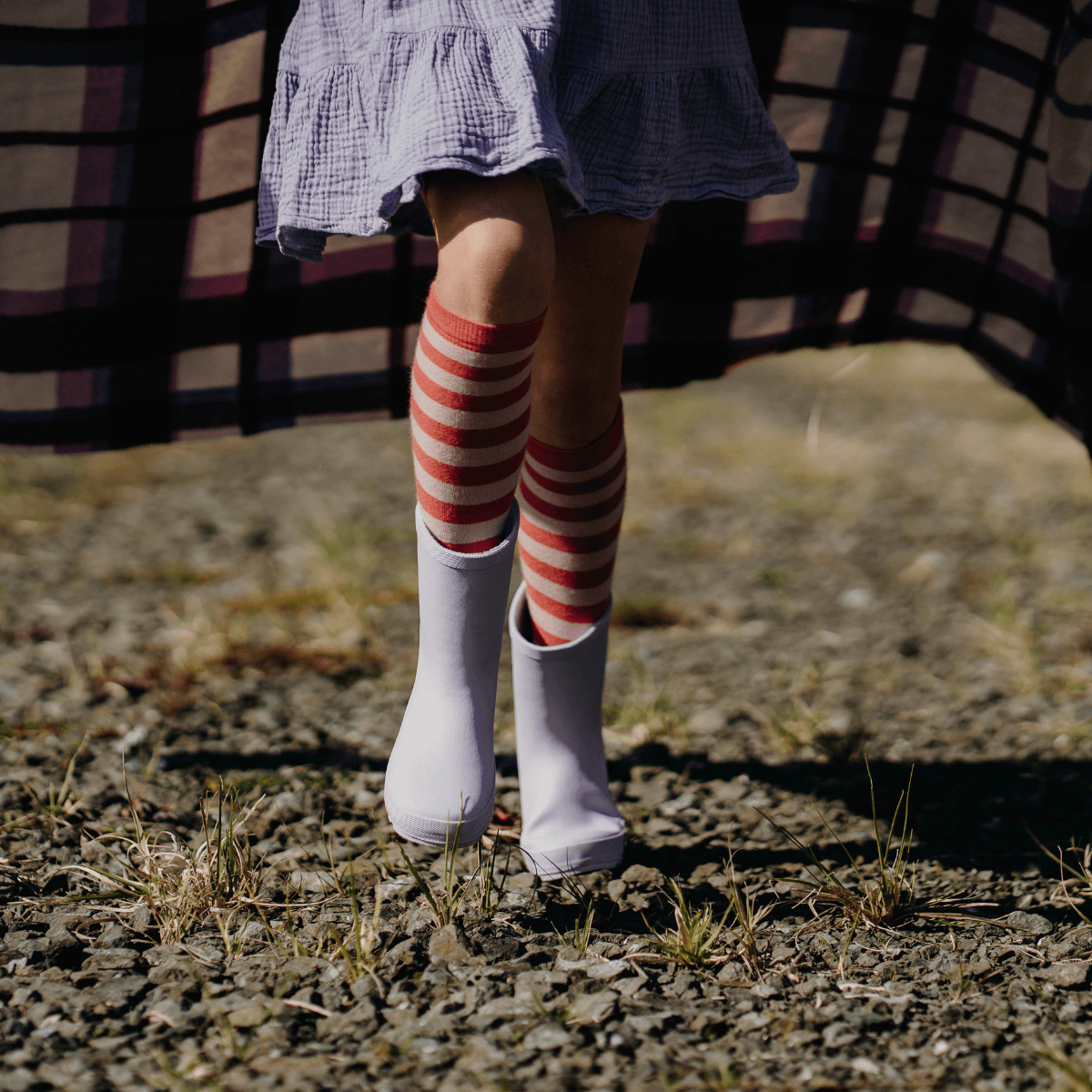 merino wool knee-high socks for children pink and light pink stripes nz