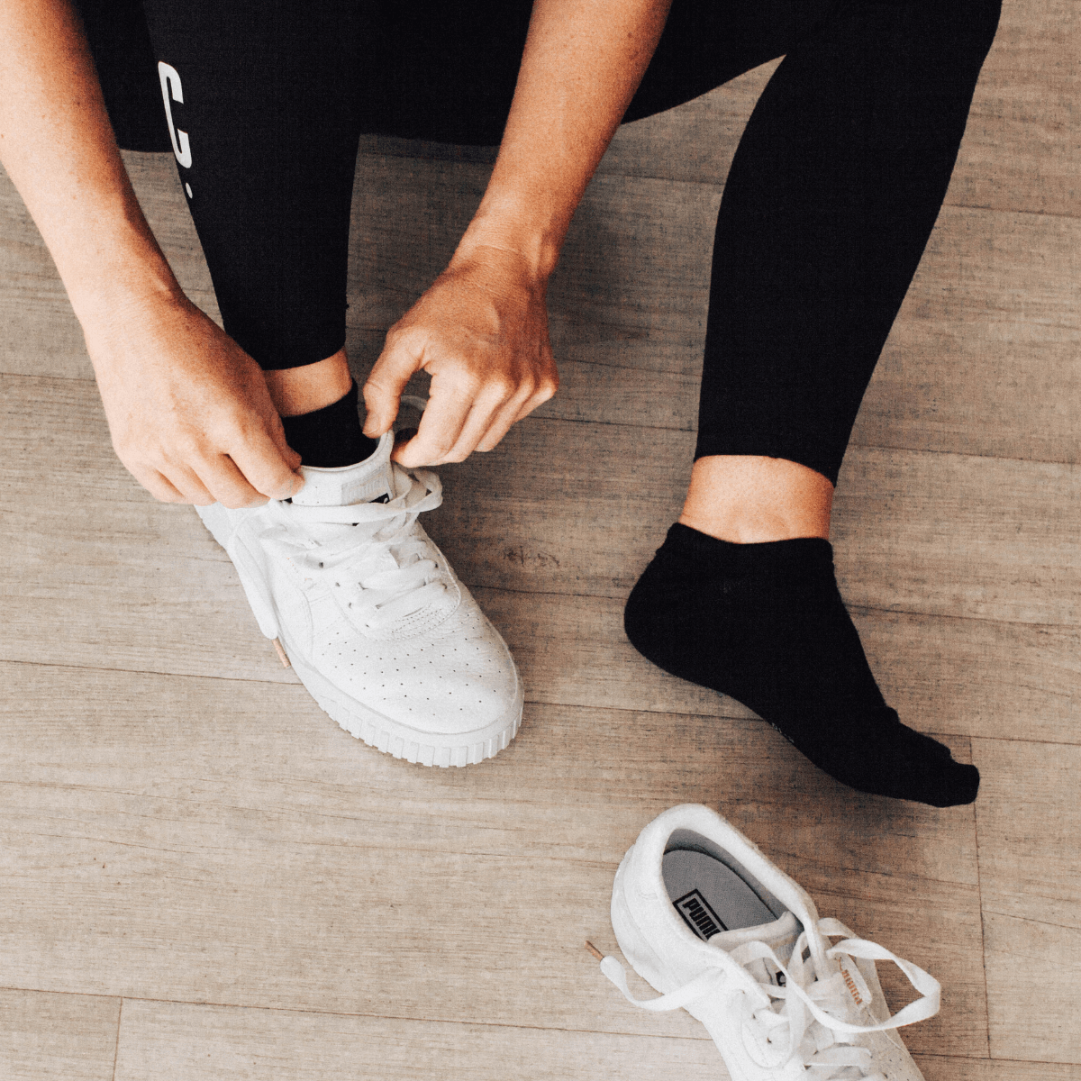 Merino Wool Sneaker Socks WOMAN Essential Black